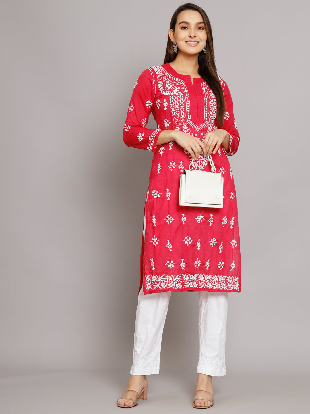 PARAMOUNT CHIKAN Embroidered Chikankari Ethnic Motifs Kurta - Distacart