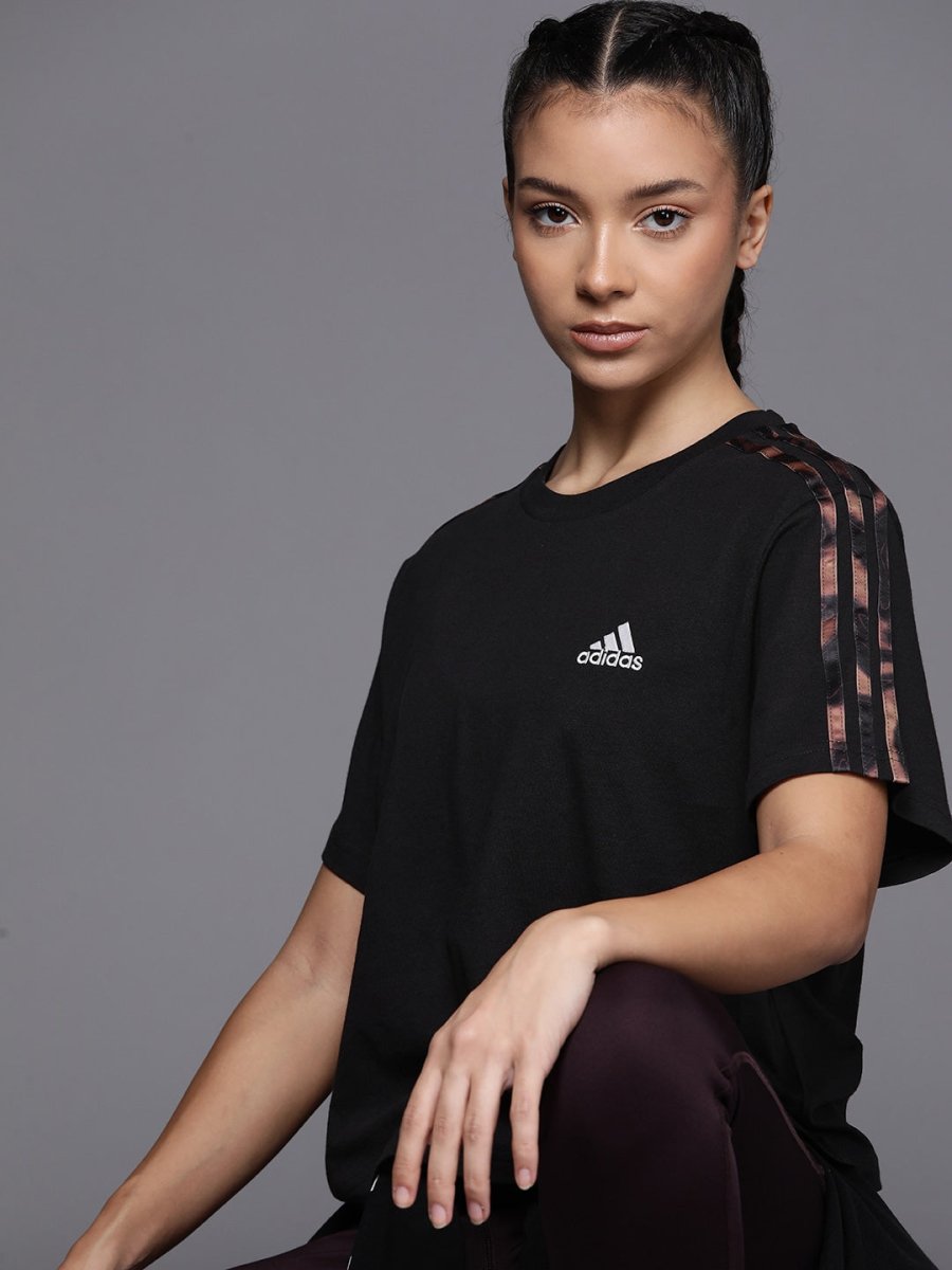 Adidas Women VIBAOP 3S CRO Oversized Pure Cotton T-shirt - Distacart