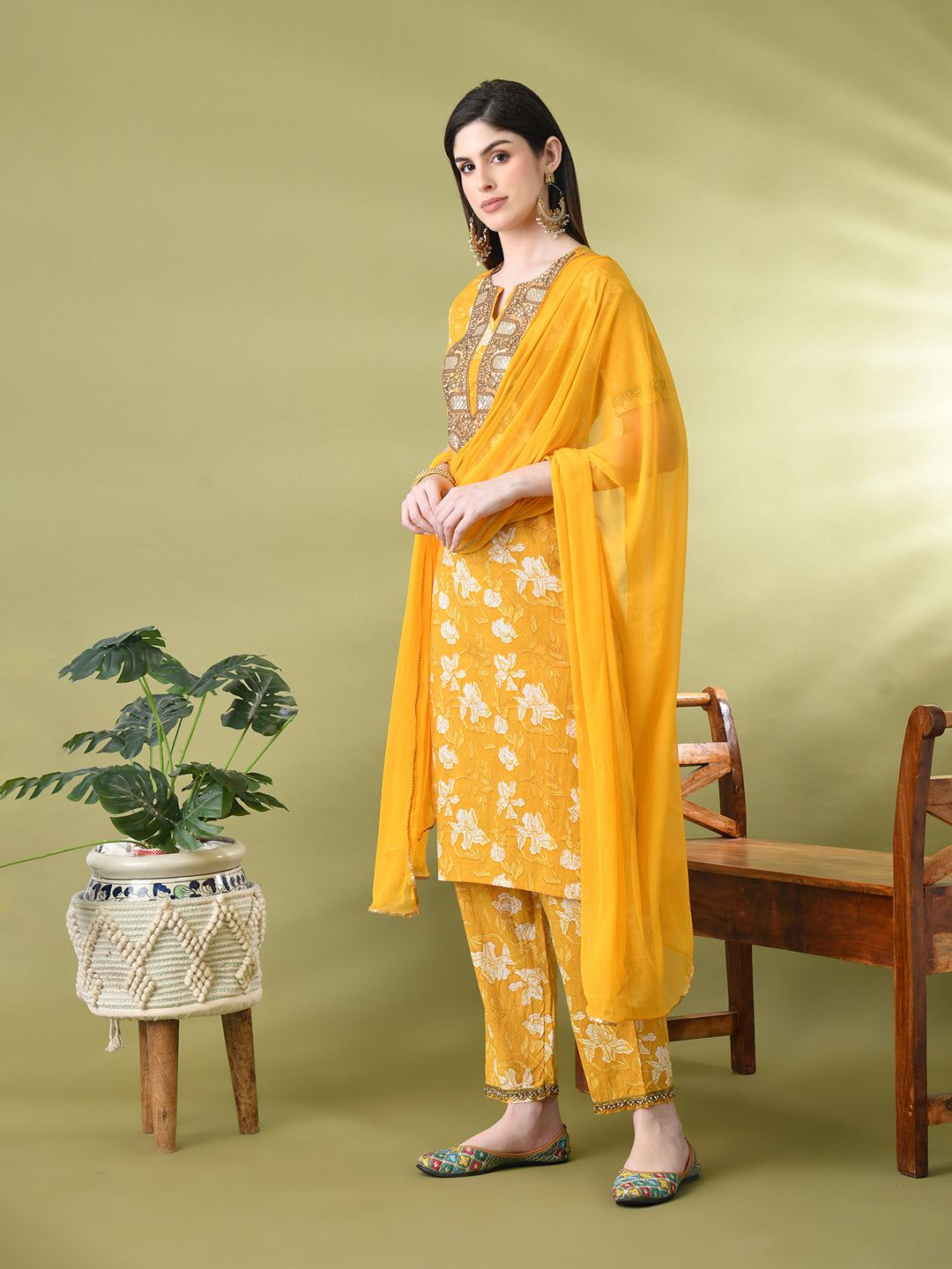 Myshka Women's Cotton Yellow Printed Kurta Set With Dupatta