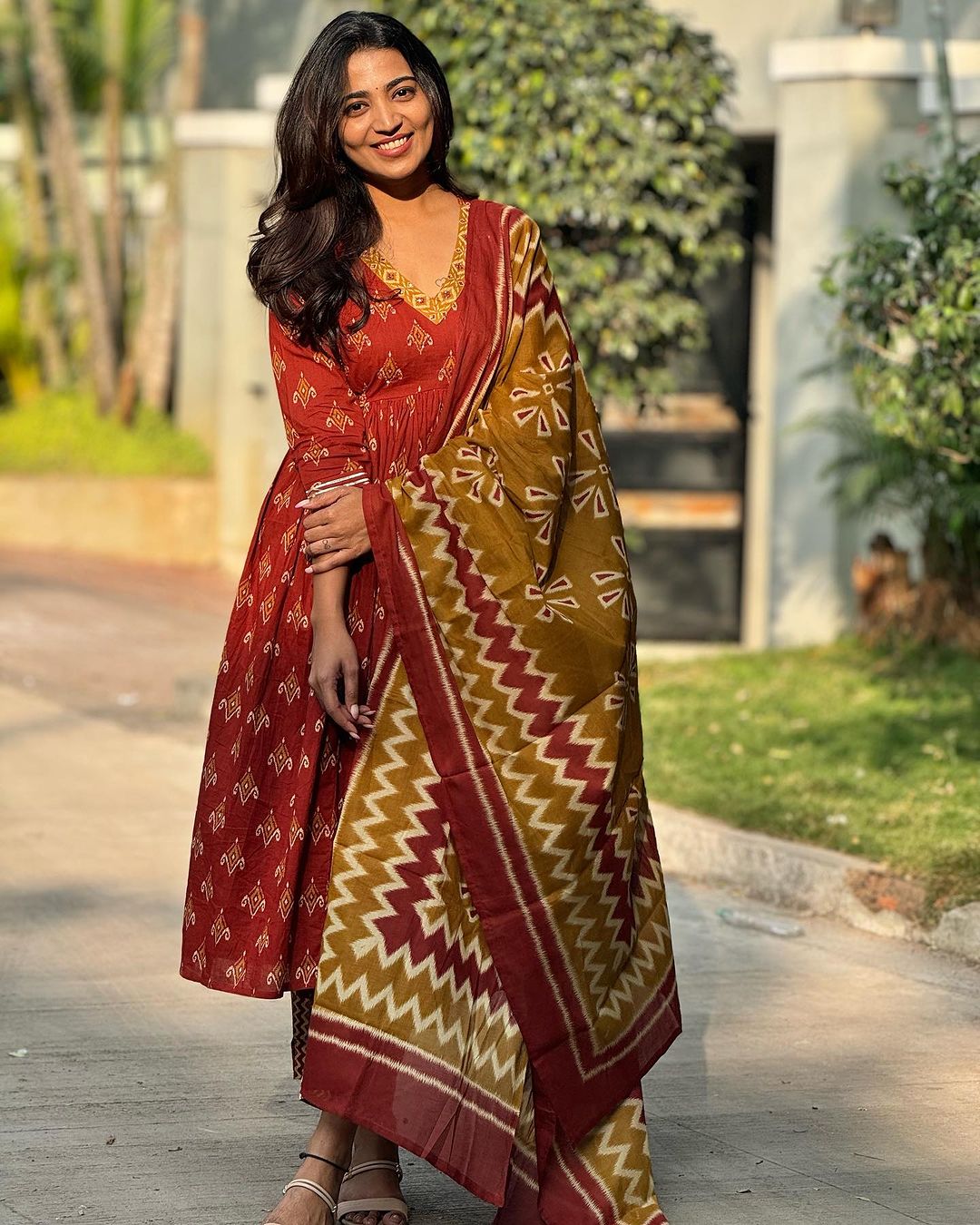 Indian Fashion Women Viscose Printed Red Kurta And Pant Set With Dupatta