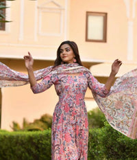 Thumbnail for Indian Fashion Women Pink Printed Viscose Rayon Kurta And Pant Set - Distacart