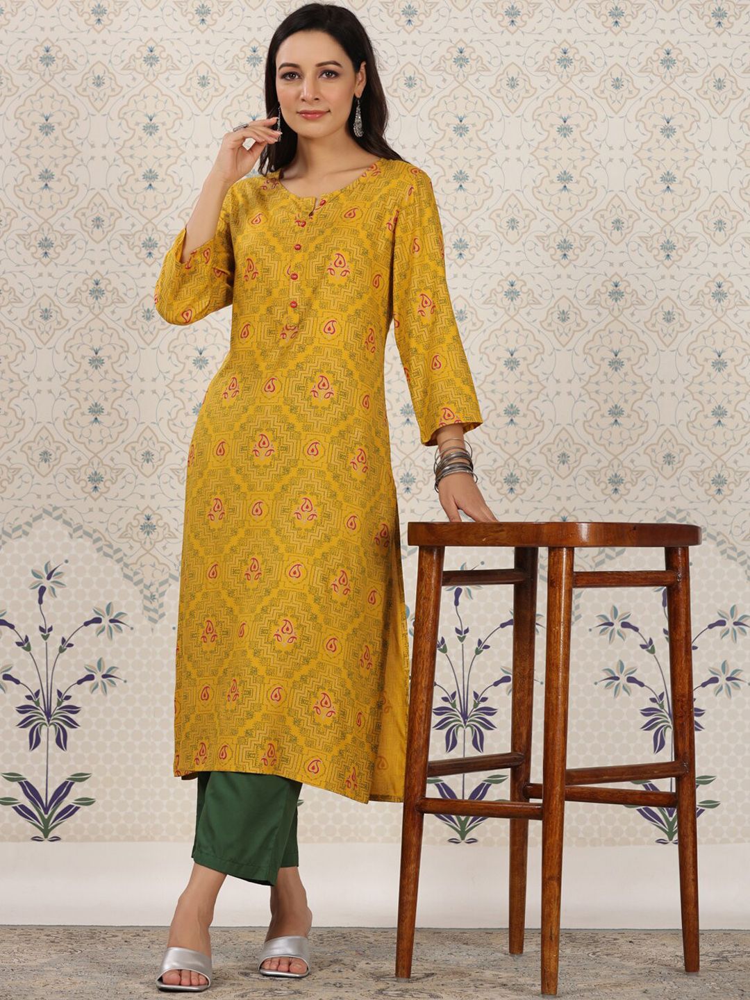 Ode by House of Pataudi Ethnic Motifs Printed Straight Kurta