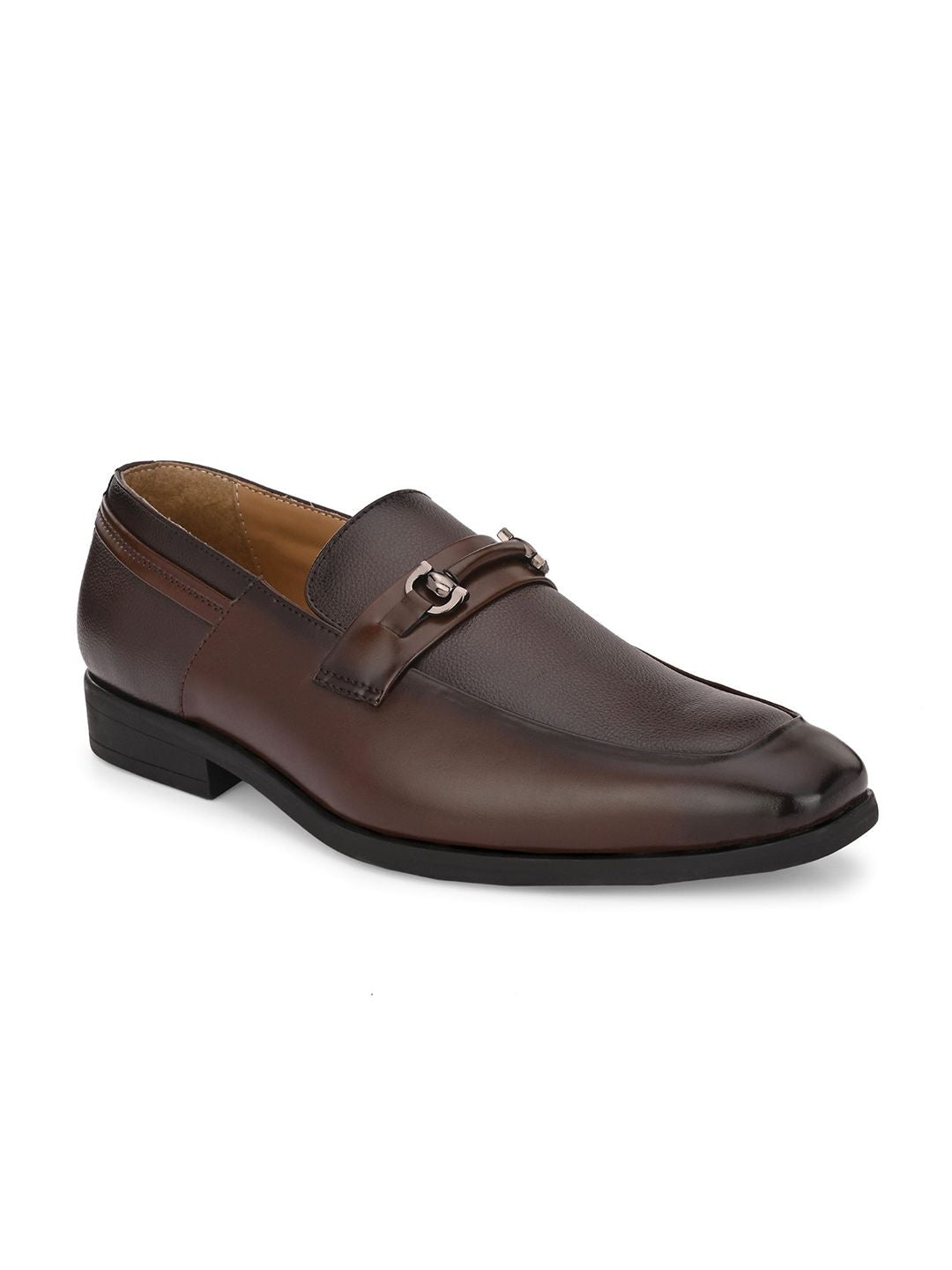 House of Pataudi Men Textured Formal Loafers
