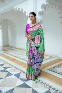 Thumbnail for Aastha Fashion Green Woven Kanjivaram Silk Saree with Blouse - Distacart