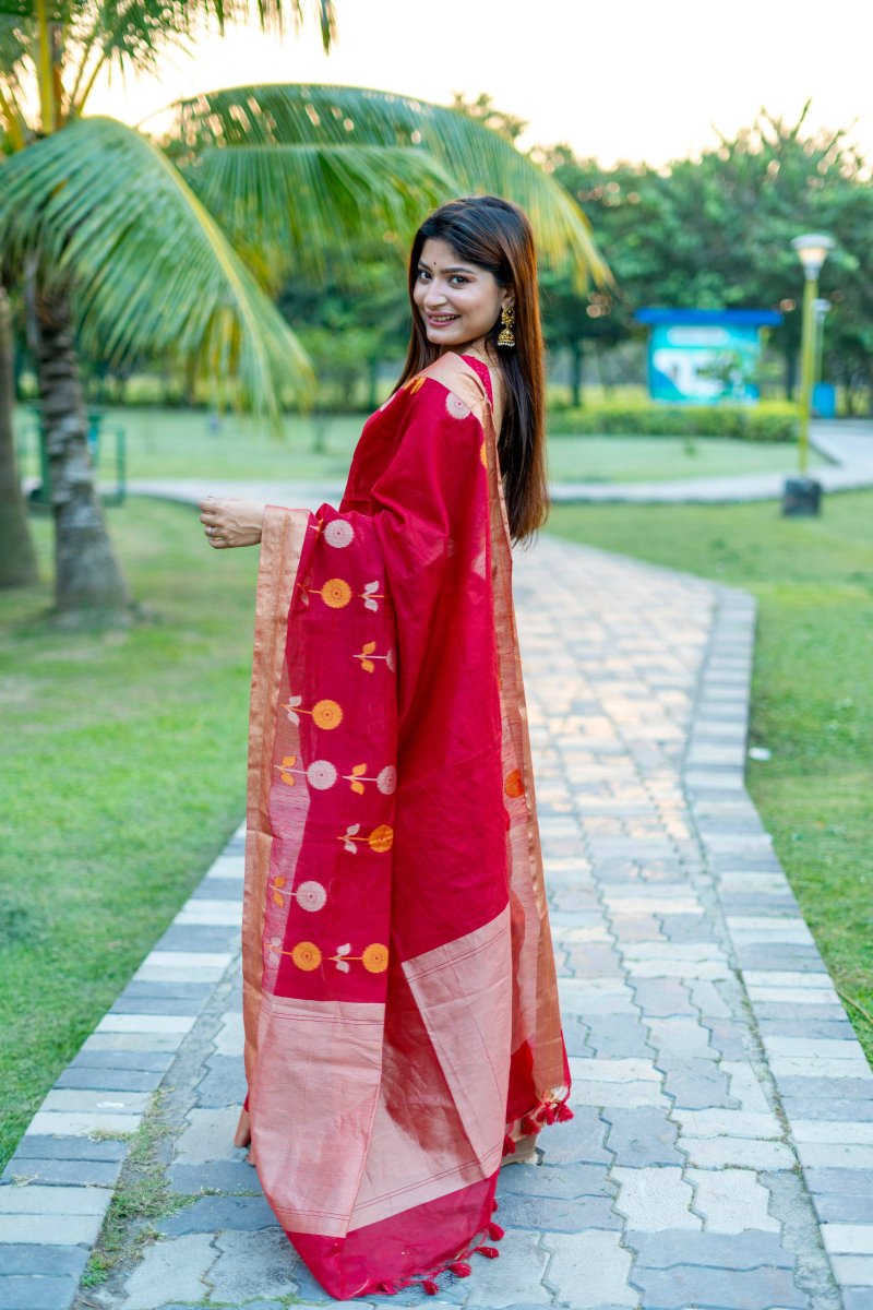 Aastha Fashion Red Woven Cotton Silk Saree with Blouse - Distacart