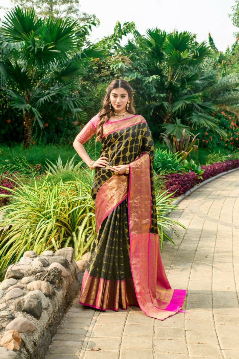 Aastha Fashion Black Woven Kanchipuram Silk Saree with Blouse - Distacart