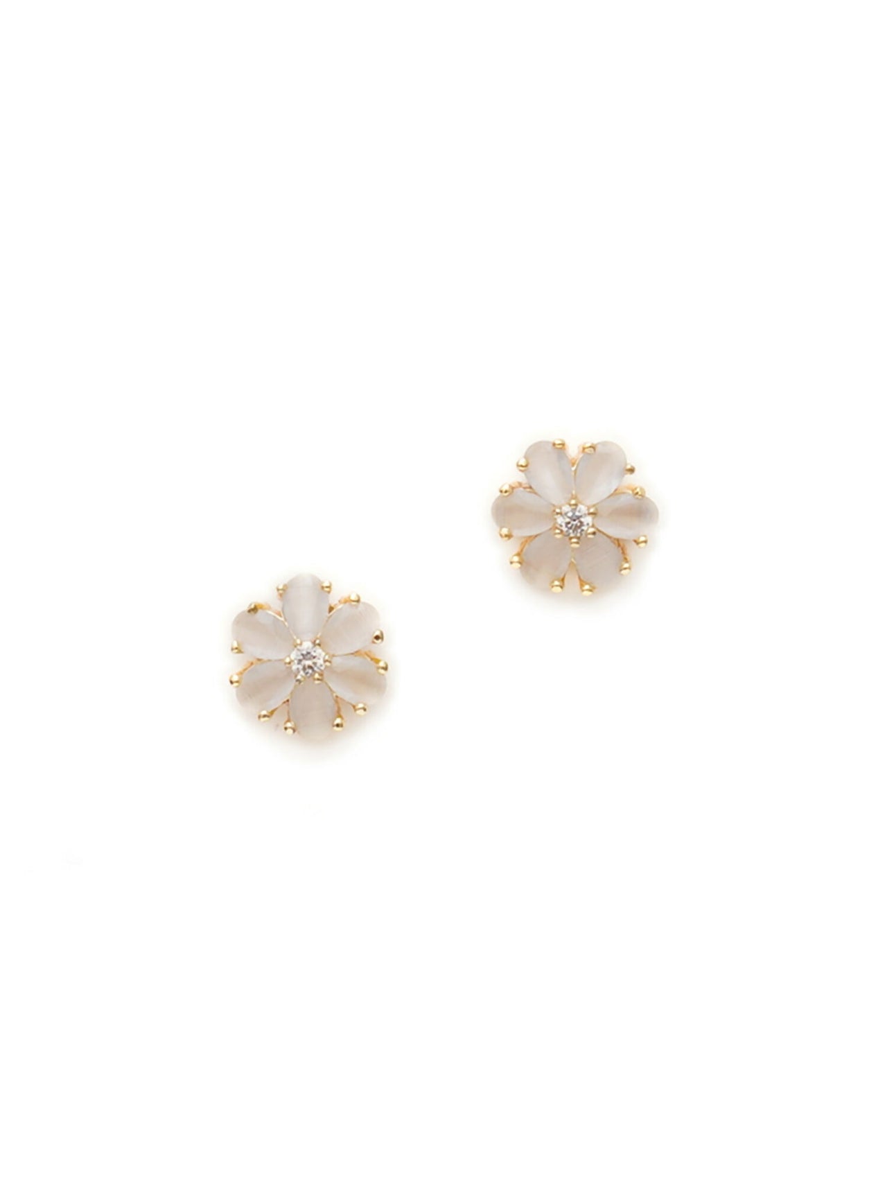 stone stud (white) - Ruby Raang - Distacart