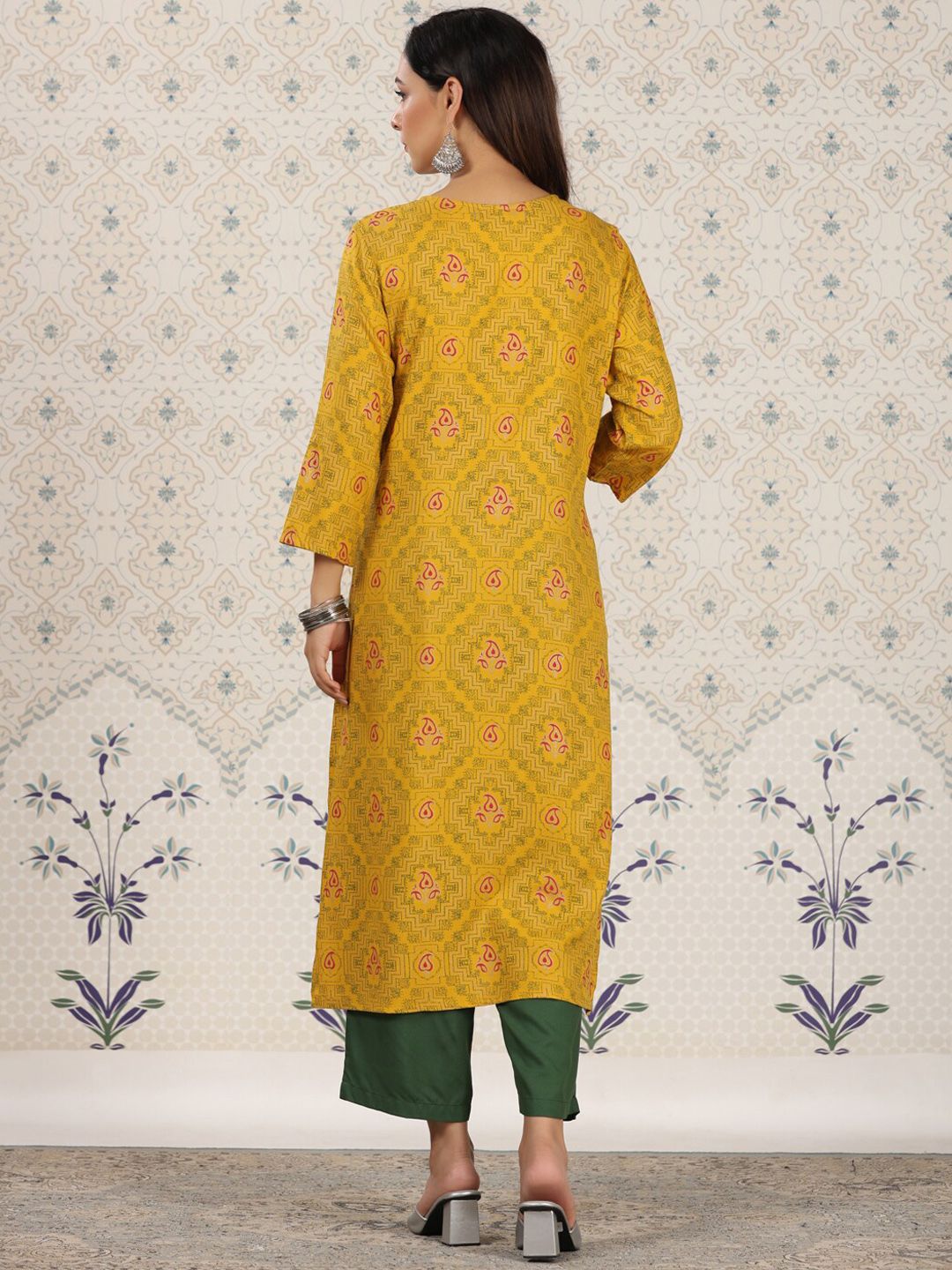 Ode by House of Pataudi Ethnic Motifs Printed Straight Kurta