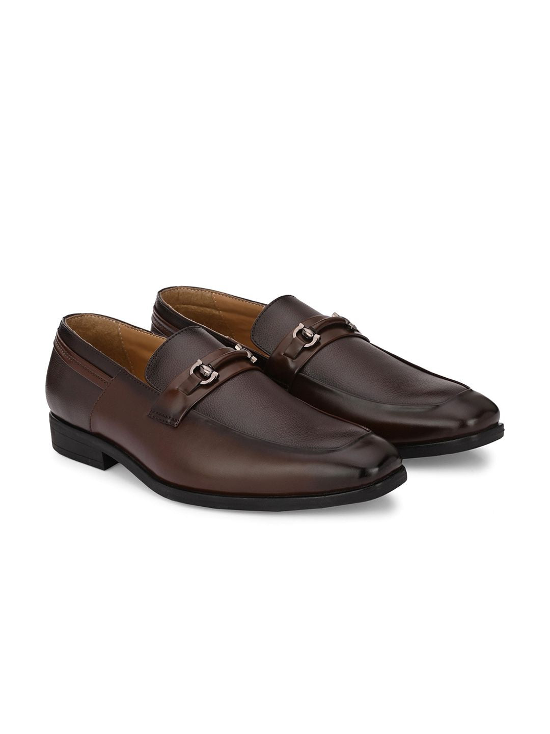 House of Pataudi Men Textured Formal Loafers