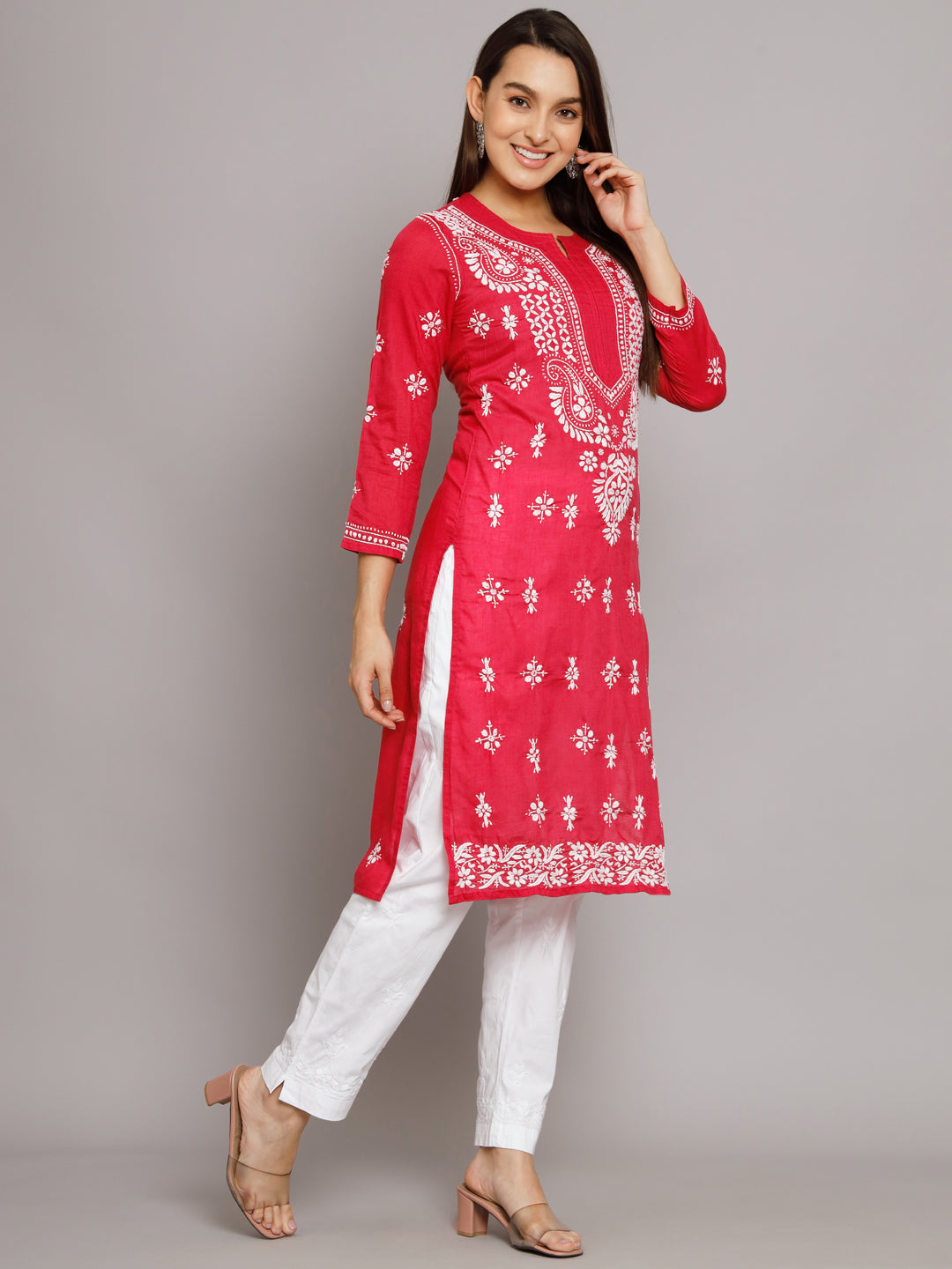 PARAMOUNT CHIKAN Embroidered Chikankari Ethnic Motifs Kurta - Distacart