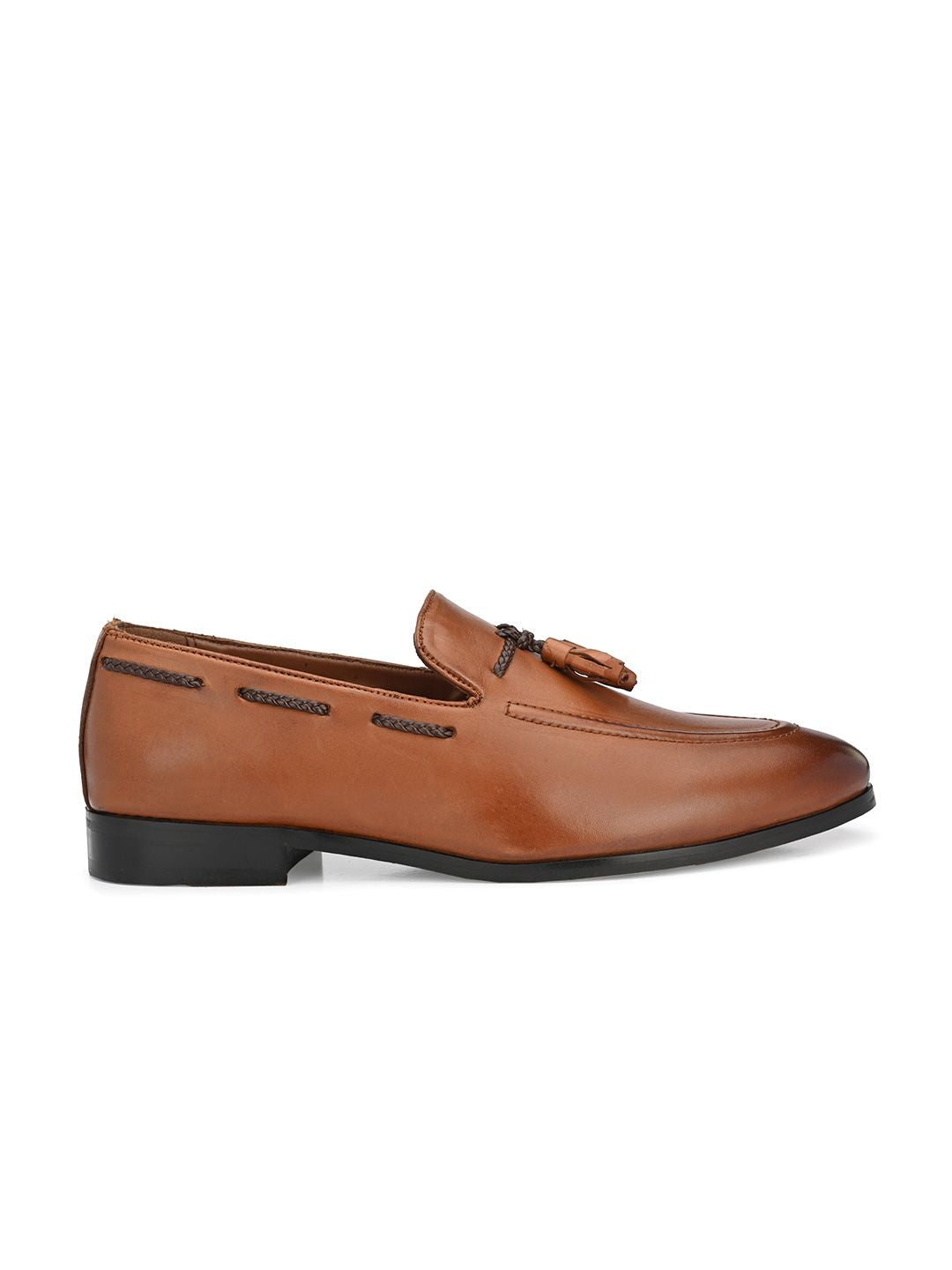 House of Pataudi Men Leather Tassel Formal Loafers