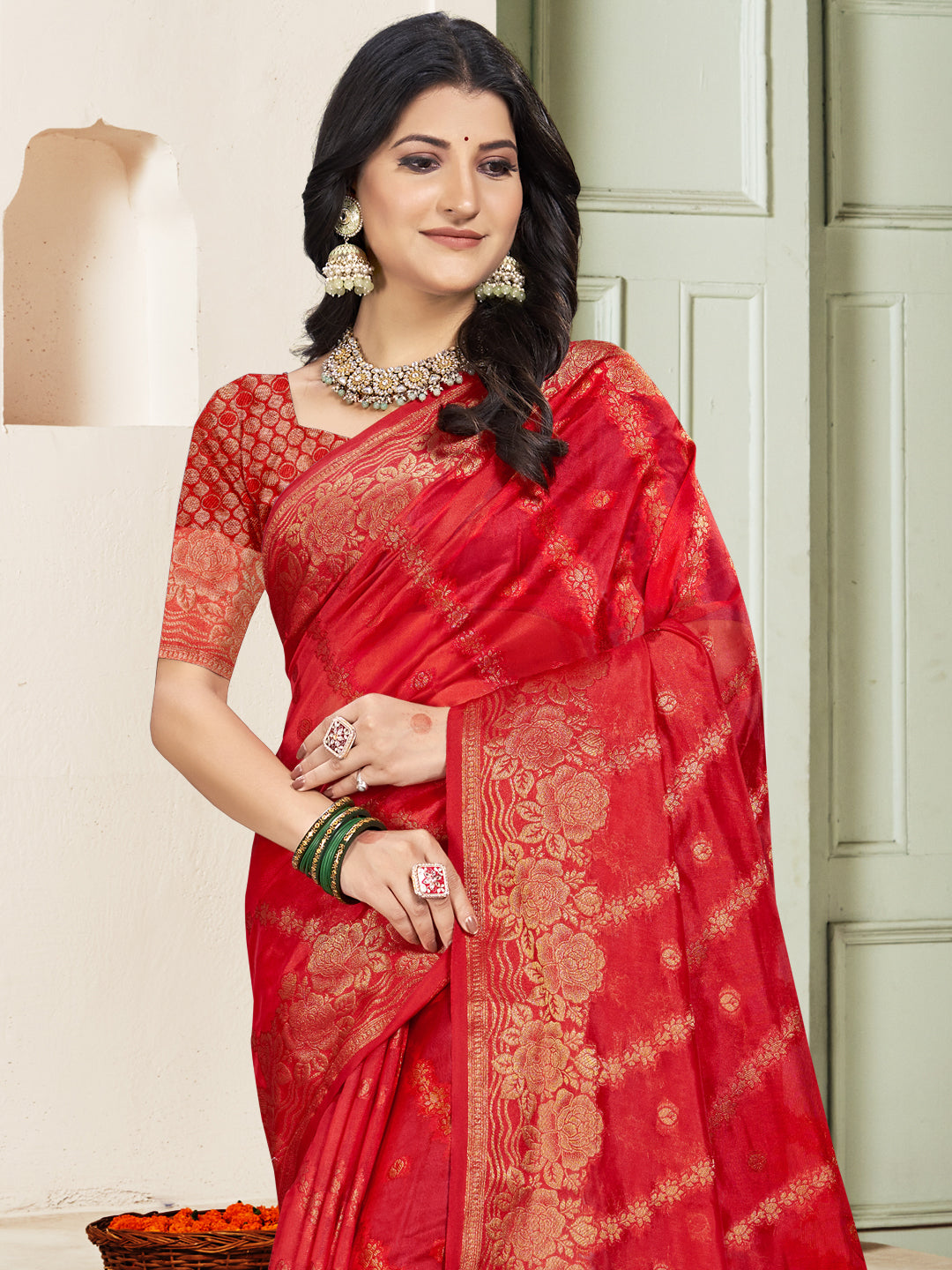 Aanika Women Red Silk Saree With Unstitched Blouse