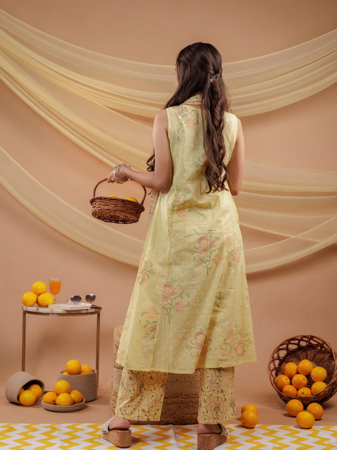 Yufta Cotton Yellow Sleeveless Kurta Dupatta Set