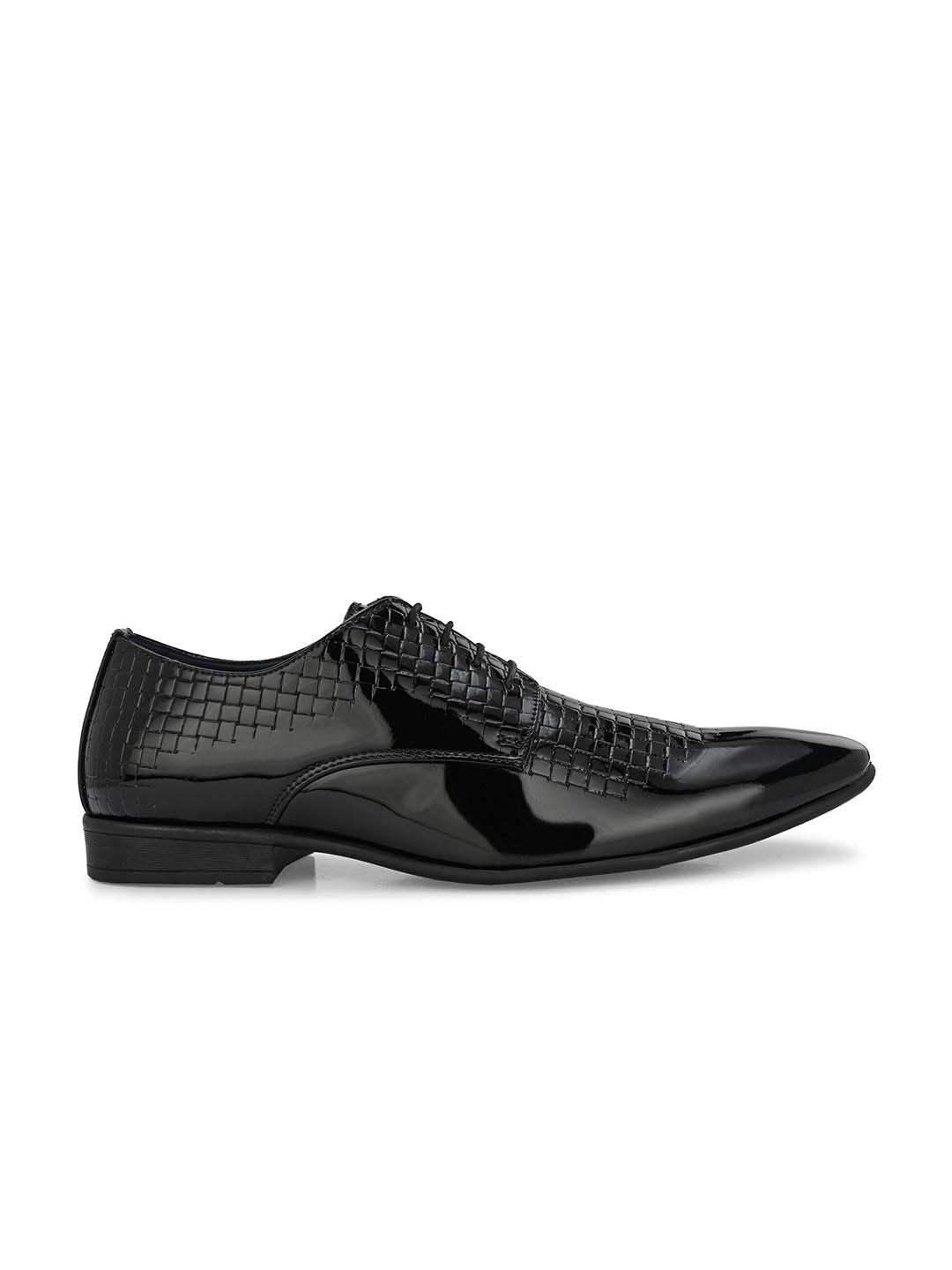 House of Pataudi Men Textured Round Toe Lace-Up Formal Derbys
