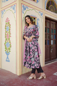 Thumbnail for Vaasva Women Rani Muslin Embroidered Kurta, Pant & Dupatta Set - Distacart