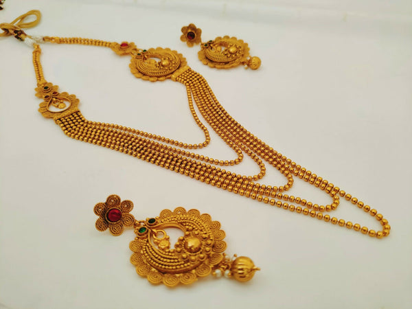 Multicolor Kemp layer mugappu Necklace Set