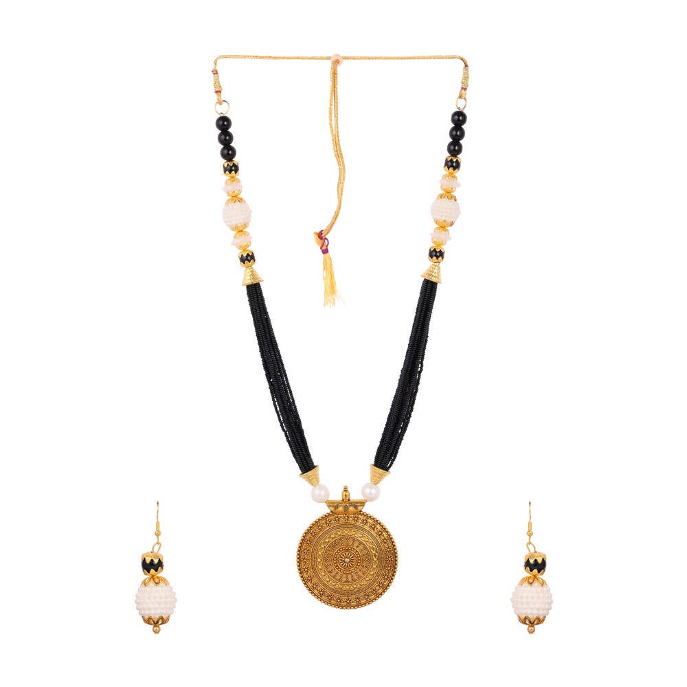 Tehzeeb Creations Beautiful Golden Plated Necklace And Earrings With Black Pearl