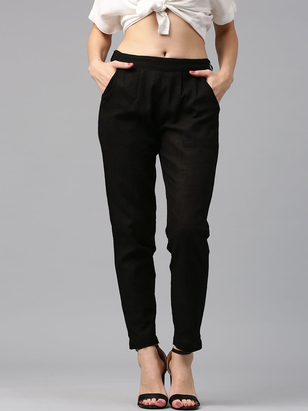 Buy Women Black Regular Fit Solid Casual Trousers Online - 739089 | Allen  Solly