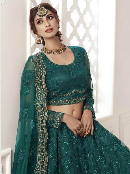 Bottle Green Bridal Lehenga Choli and Dupatta Dress | Green lehenga choli,  Pakistani wedding dresses, Green lehenga