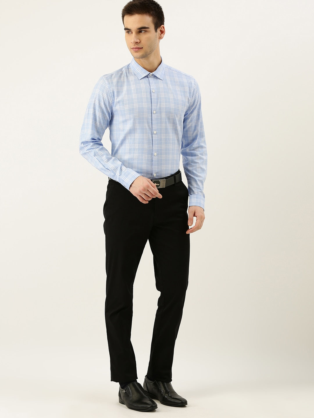 INVICTUS Slim Fit Men Beige Trousers - Buy INVICTUS Slim Fit Men Beige Trousers  Online at Best Prices in India | Flipkart.com