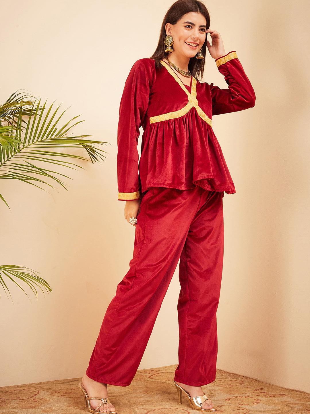 Short kurta pajama discount womens