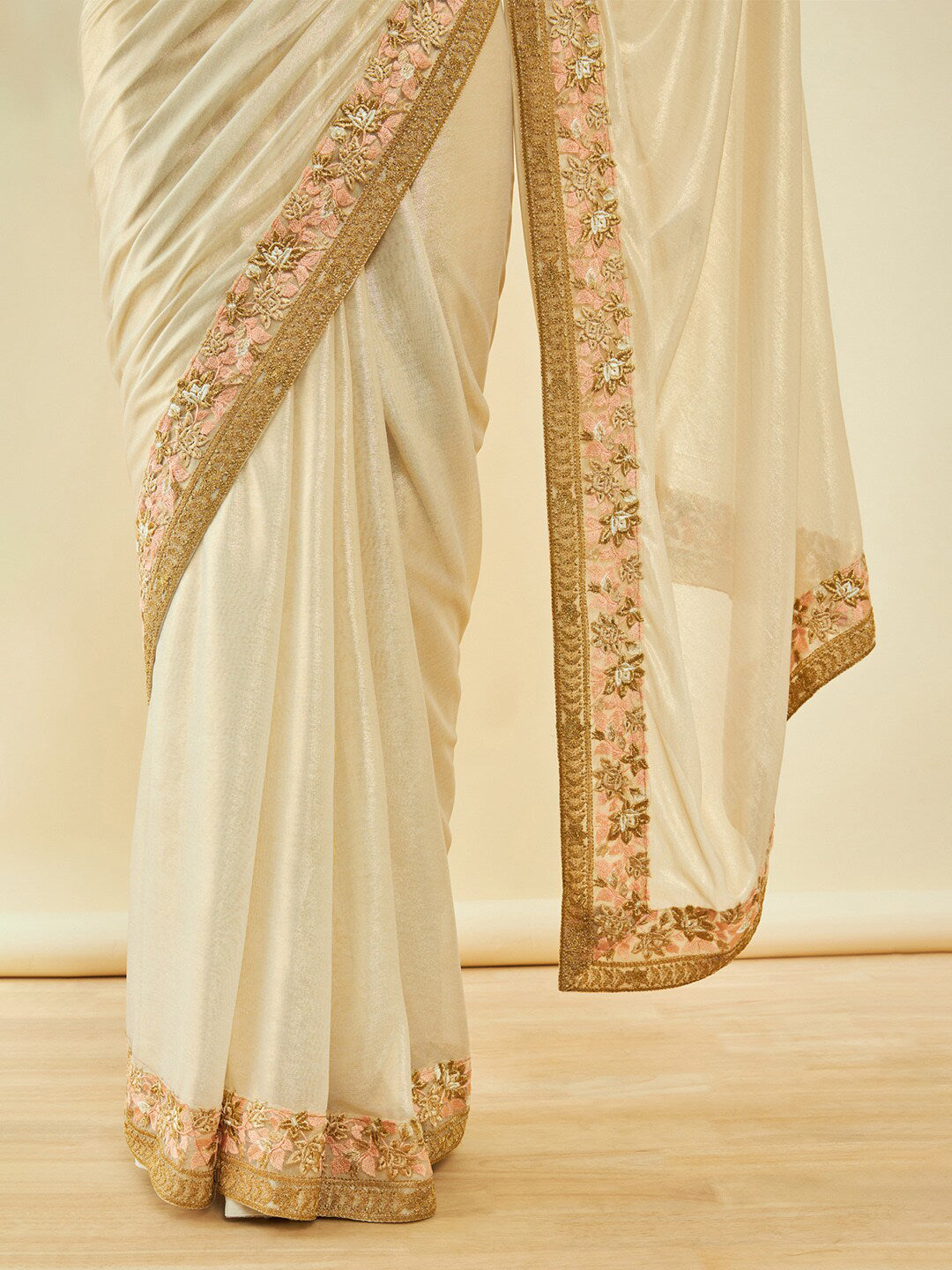 Soch Gold-Toned Embroidered Organza Saree - Distacart