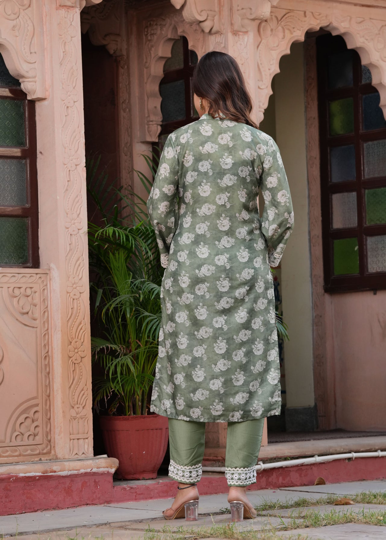 NOZ2TOZ Women Ethnic Motifs Printed Thread Work Pure Silk Kurta Trousers With Dupatta - Green - Distacart