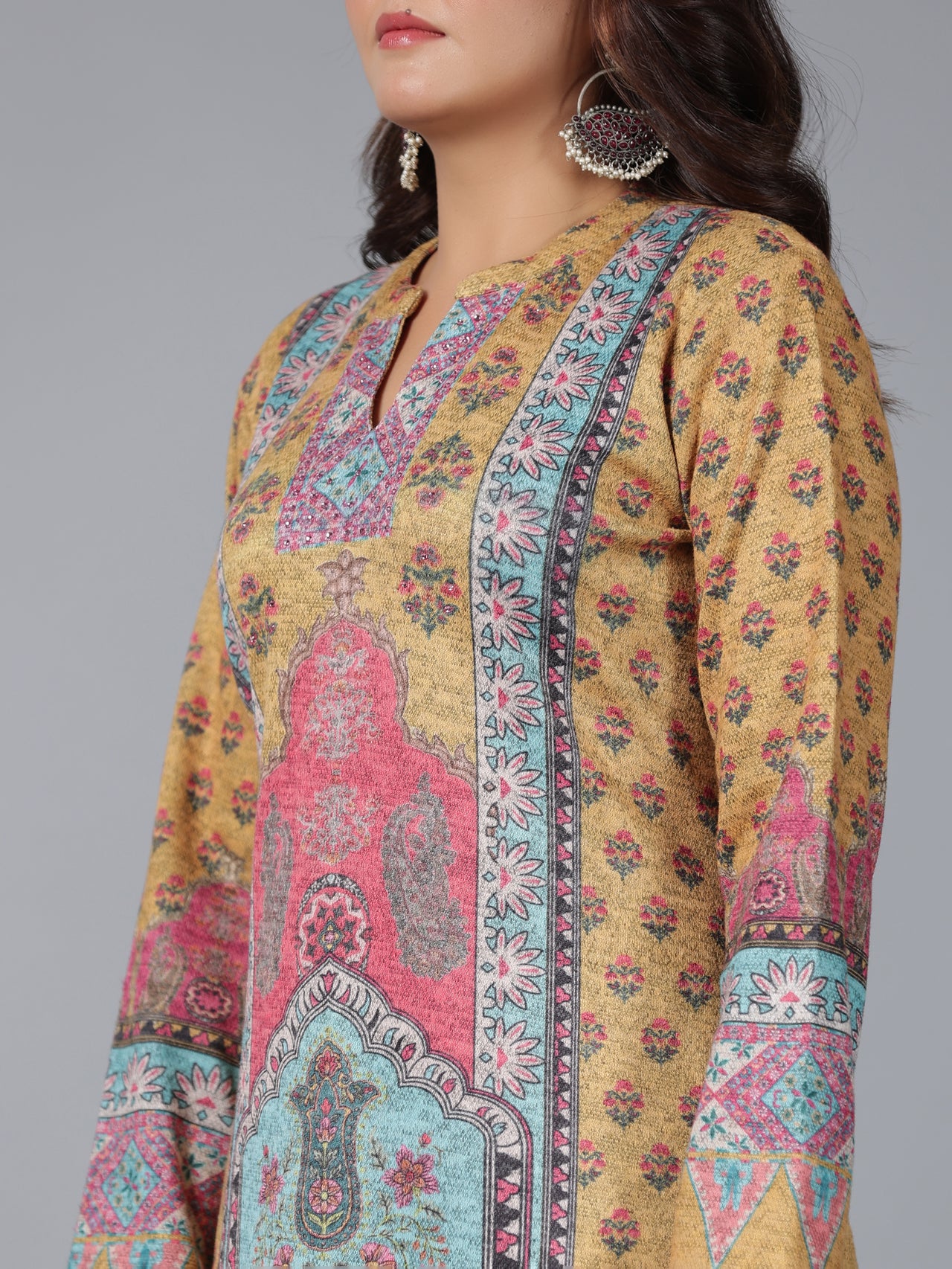 Juniper Women Mustard Printed Woolen Straight Kurta - Distacart