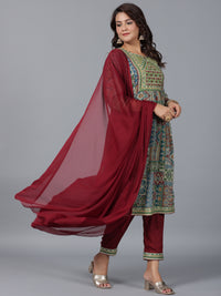 Thumbnail for Juniper Women Green Chiffon Printed with Embroidery Kurta, Pants & Dupatta Set - Distacart