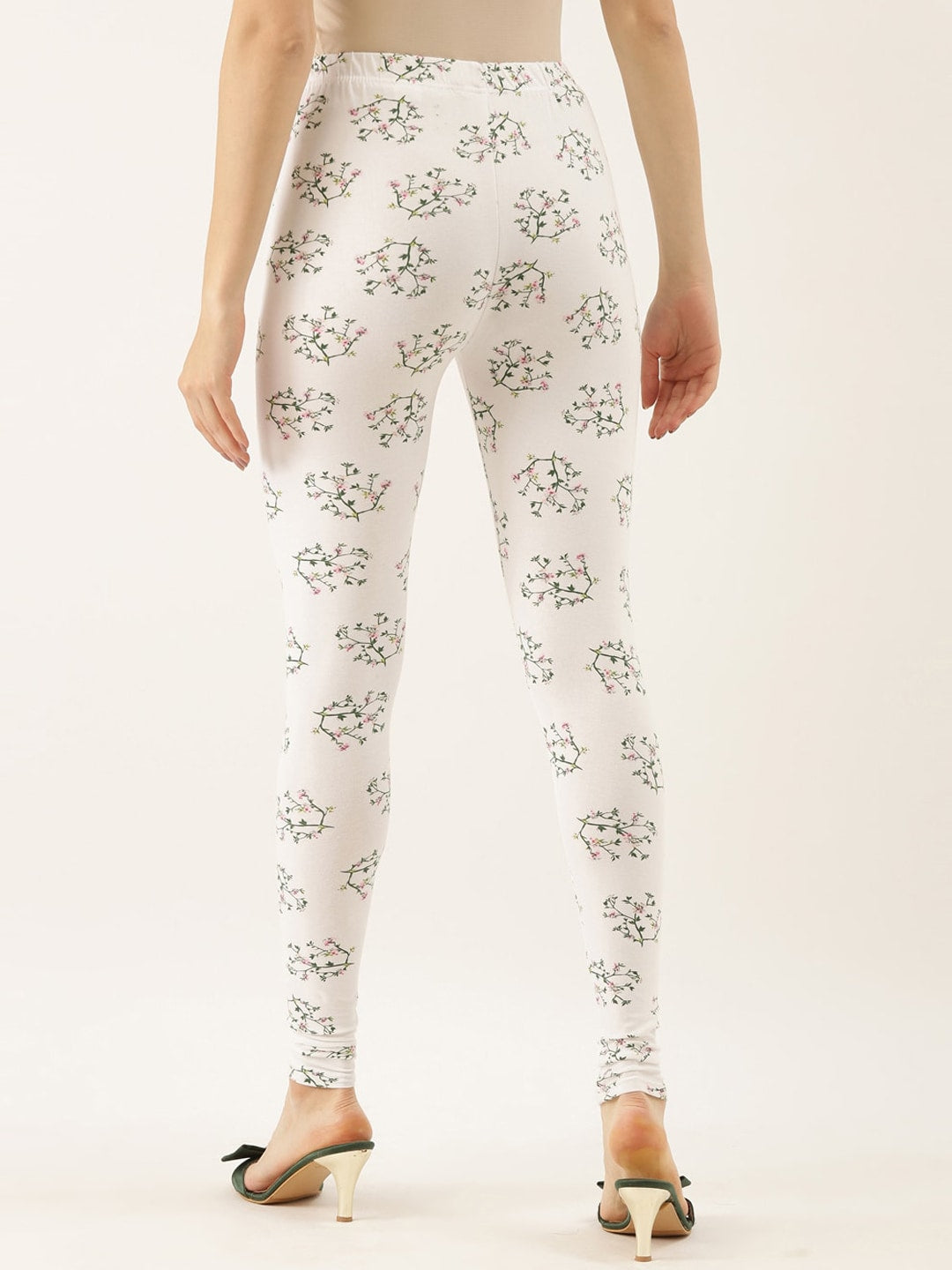Souchii White & Green Printed Slim-Fit Ankle-Length Leggings