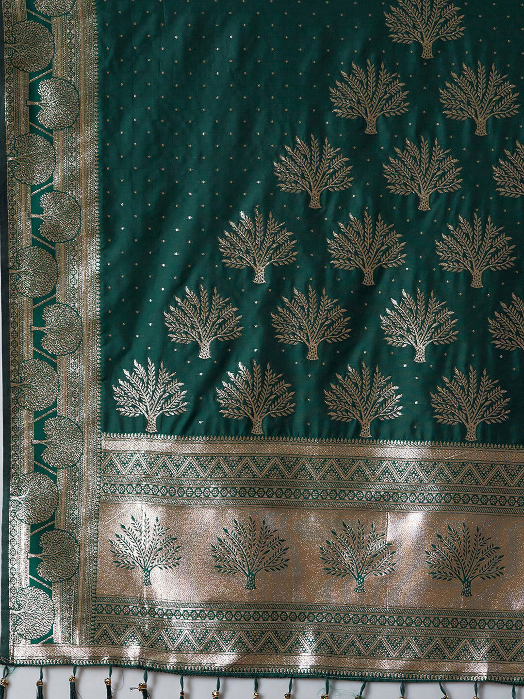 Mitera Green & Gold-Toned Abstract Woven Design Zari Kanjeevaram Saree - Distacart