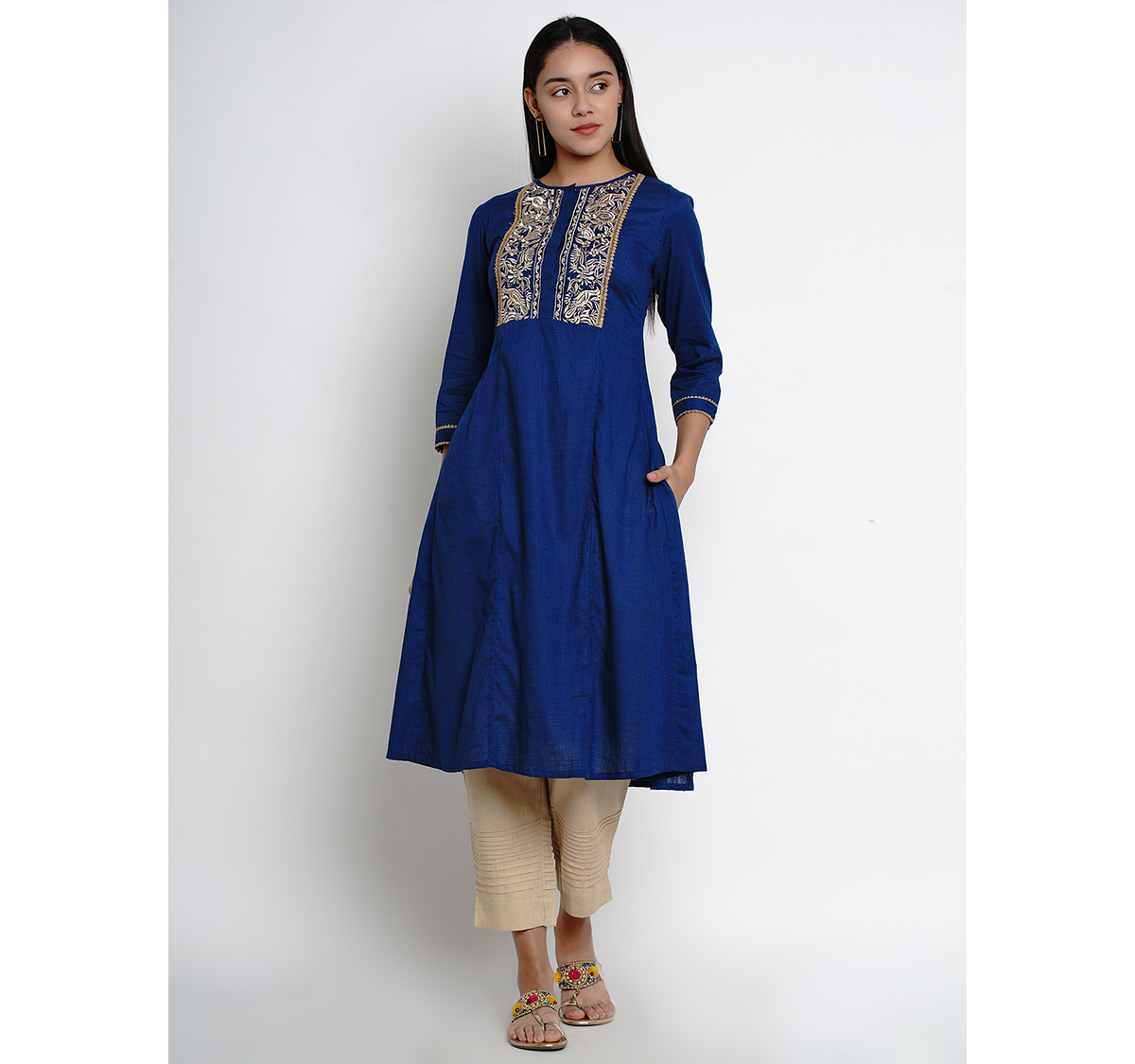 Wahe-NOOR Women's Navy Blue & Beige Yoke Design Kurta With Palazzos - Distacart