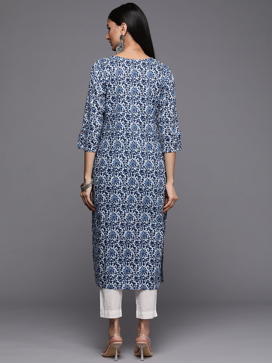 Varanga Blue Printed Kurta With Round Neck - Distacart