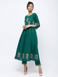 Thumbnail for Cheera Pintuck A-Line Block Print Kurta With Border Design Straight Plazo Pant