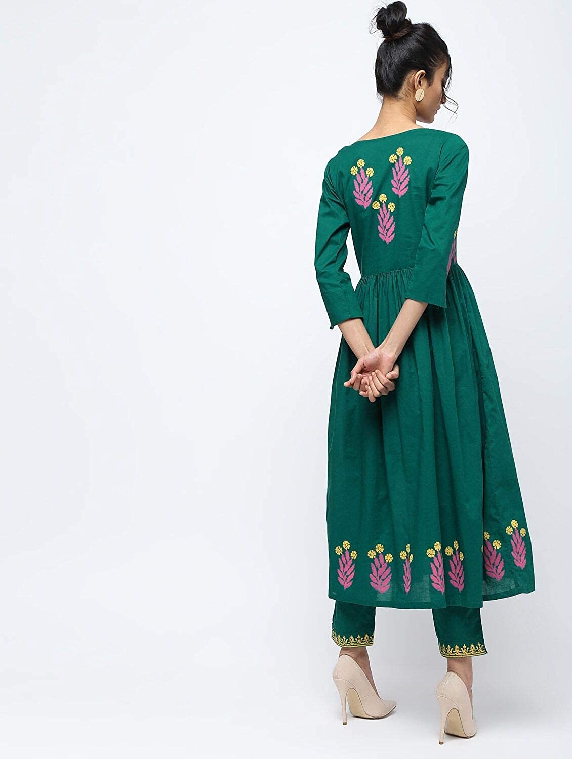 Cheera Pintuck A-Line Block Print Kurta With Border Design Straight Plazo Pant