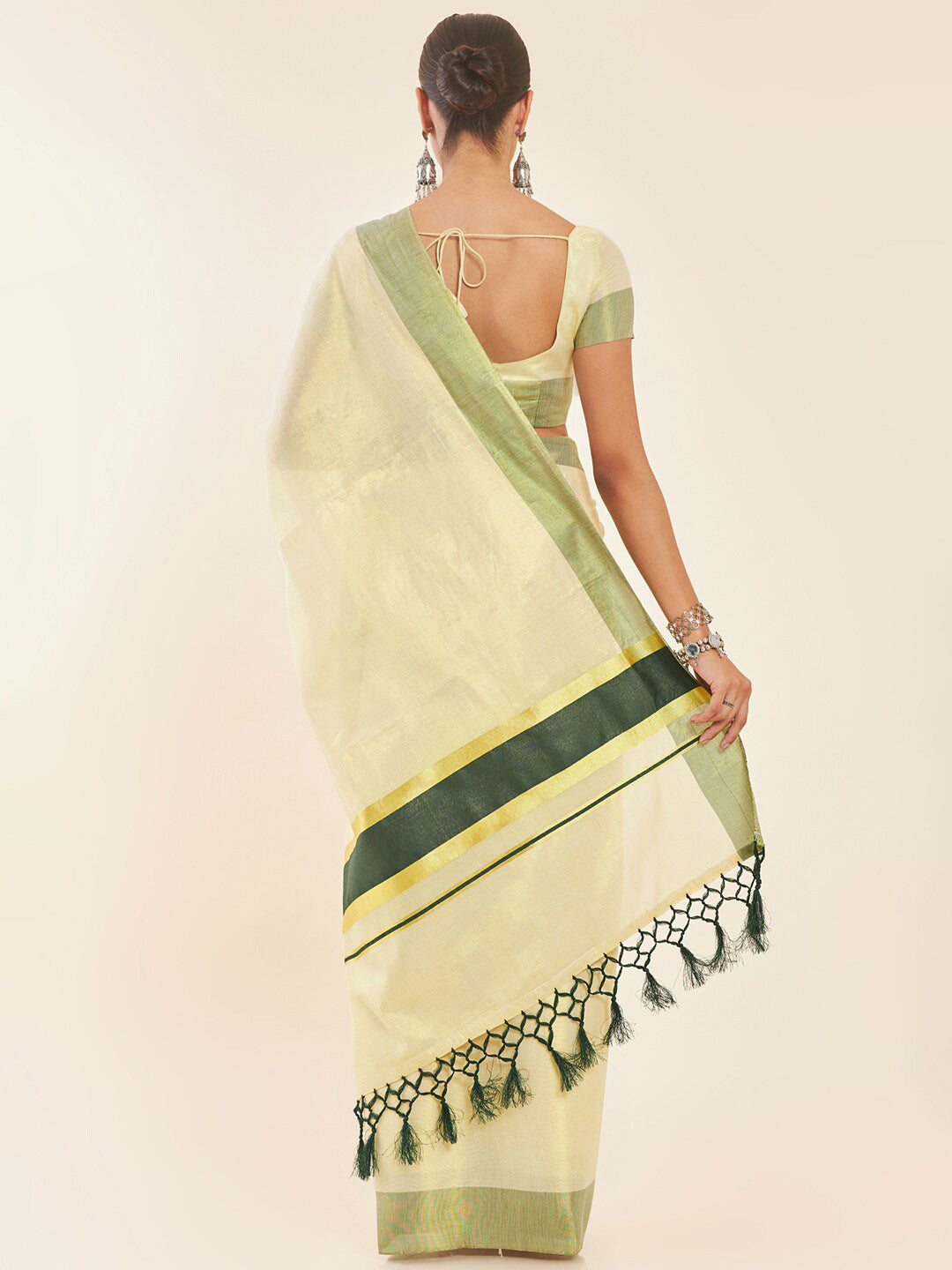 Soch Off White & Green Woven Design Zari Tissue Kasavu Saree - Distacart