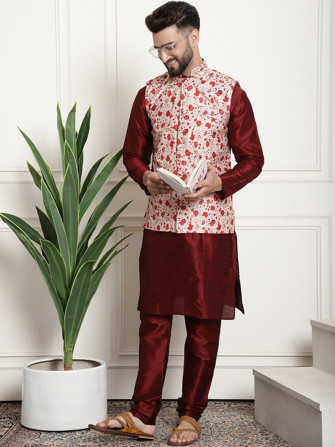 Maroon kurta with on sale waistcoat