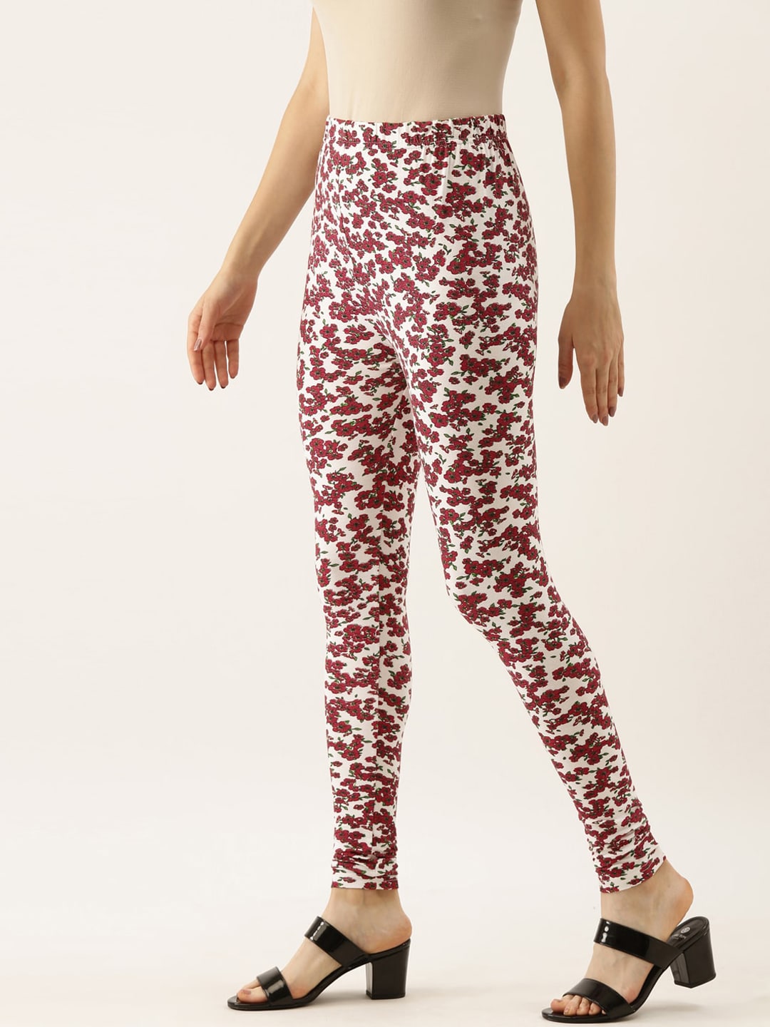 Souchii White & Red Printed Slim-Fit Ankle-Length Leggings