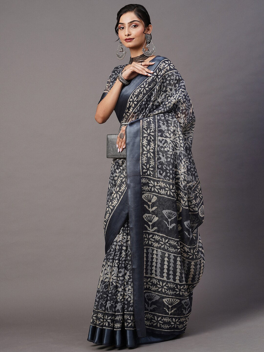 Mitera Grey & Off-White Batik Printed Ikat Saree - Distacart