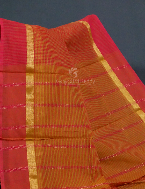 Buy Dual Shades of Tomato Red Pure Magalgiri Cotton Saree By Gayathri Reddy  Designer Studio Online at Best Price | Distacart