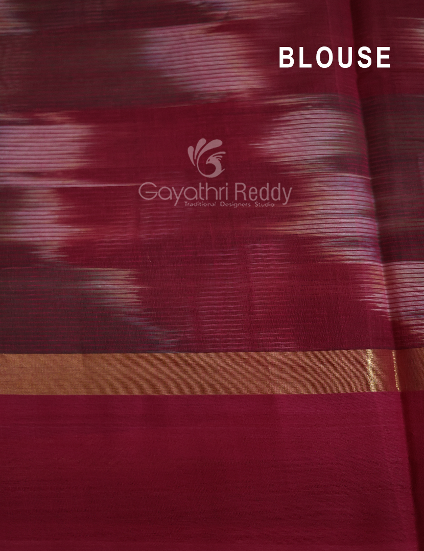 Dual Shades of Bottle Green And Maroon Mangalagiri Ikkat Cotton Saree By Gayathri Reddy Designer Studio - Distacart