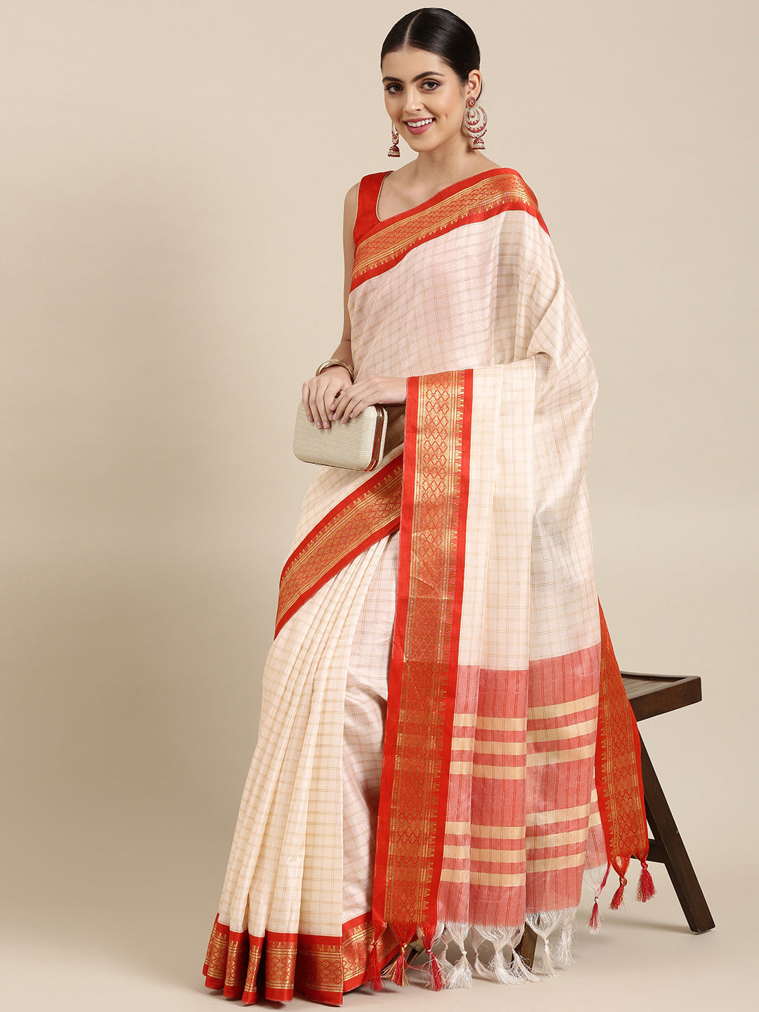 Amirthavarshni Pink And Yellow Checked Silk Cotton Saree – Kumaran Silks