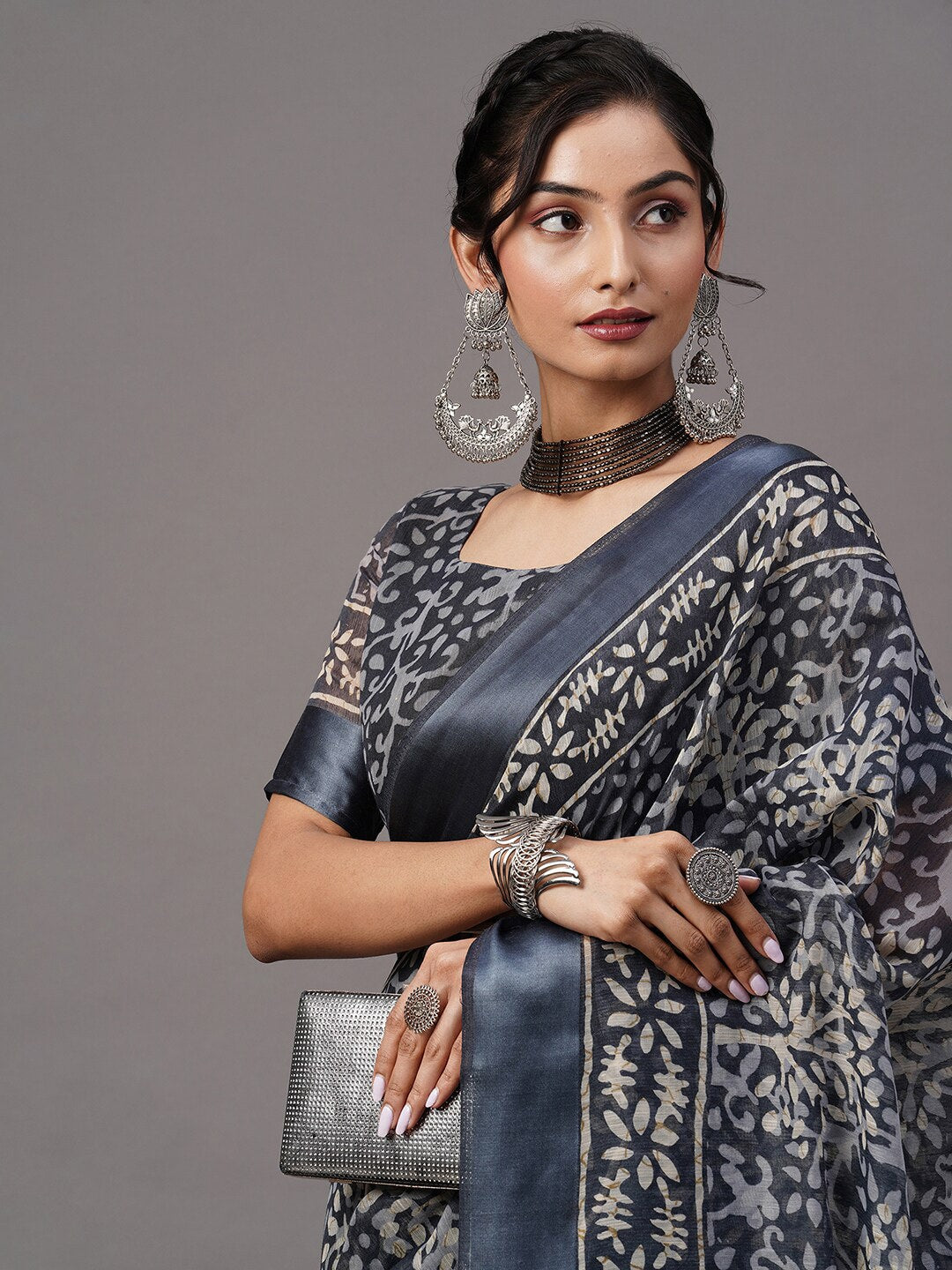 Mitera Grey & Off-White Batik Printed Ikat Saree - Distacart