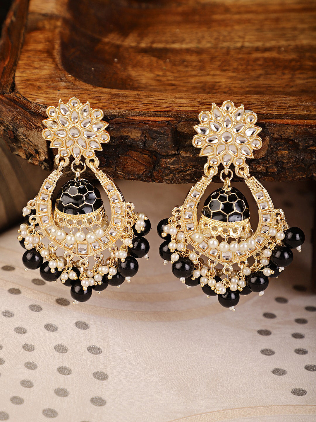 Shining Diva Ad Earrings – Priyaasi