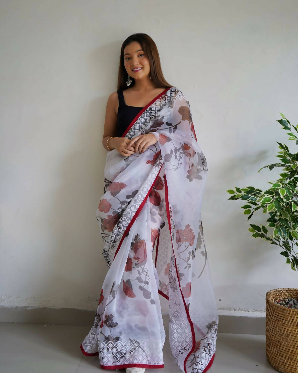 Buy Off White Colour Khadi Organza With Beautiful Embroidery and Moti Work  Saree Bollywood Style Party Wear Saree Wedding Saree Beautiful Sari Online  in India - Etsy