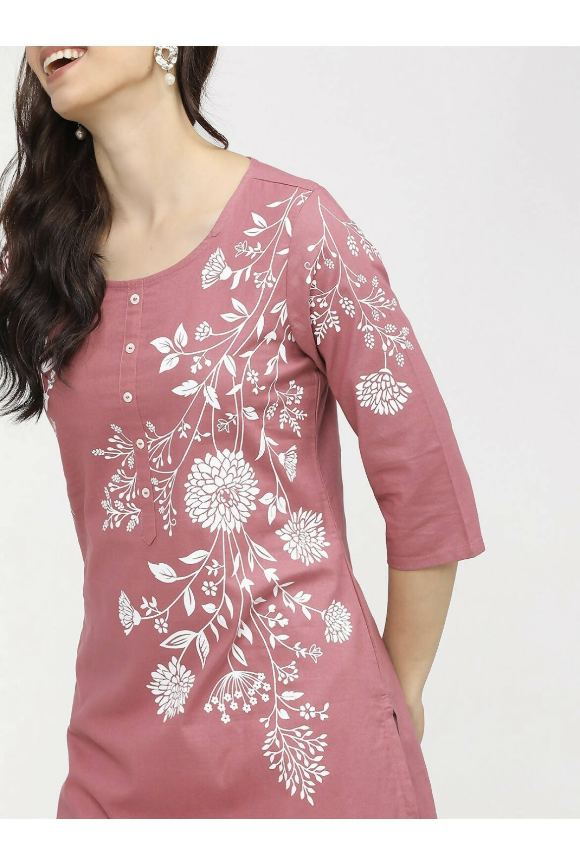 Cheera Embellished Daily Wear Cotton Blend Kurta - Peach - Distacart