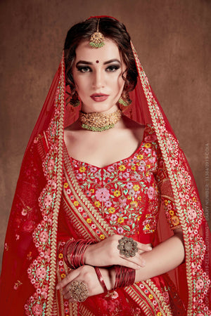 Aastha Fashion 20489 Designs Online Store - Shop latest Aastha Fashion  20489 Banarasi Sarees, Banarasi Silk Sarees, Bridal Lehengas @ Best Price