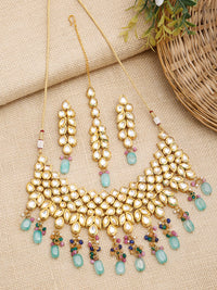 Thumbnail for Kundan Neckpiece With Earrings And Maang Tikka - Ruby Raang - Distacart