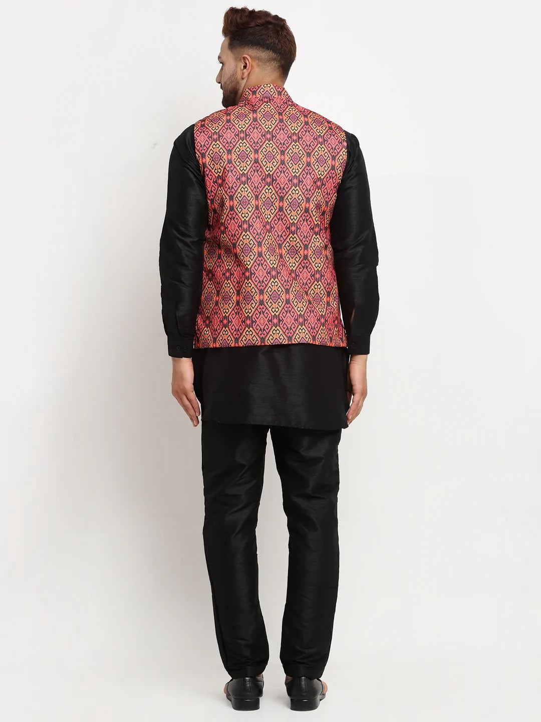 Buy MR BUTTONIBuy ndian Bandghala & Jodhphuri suits online - Men - 29  products | FASHIOLA.in