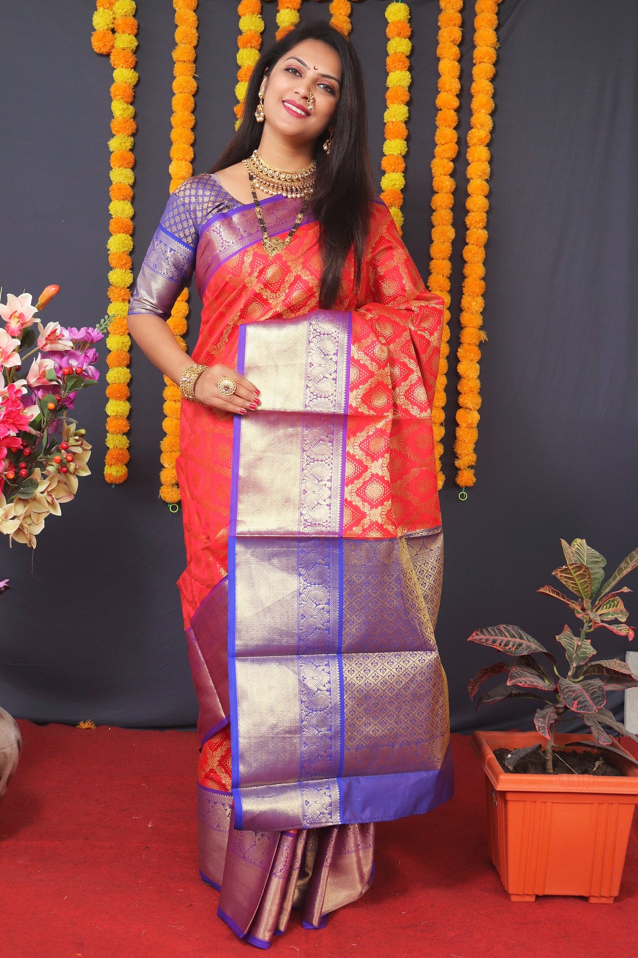 Aastha Fashion Red Woven Kanjivaram Silk Saree with Blouse - Distacart